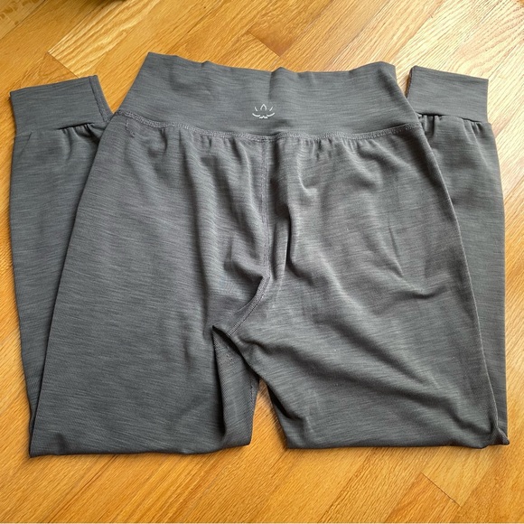 Beyond Yoga ribbed joggers - Picture 2 of 5